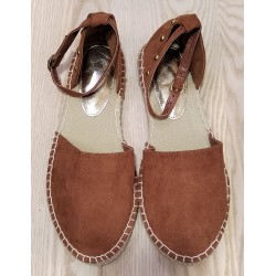 Rudos espadrilės